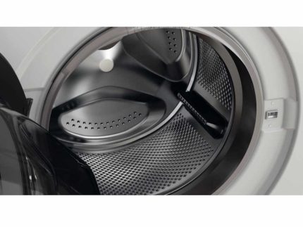 Veš mašina WHIRLPOOL FFL 7269 W EE/prednje punjenje/7kg/1200 obrtaja/A/84,5x57,5x59,5 cm/bela